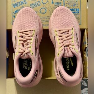 NIB - Brooks GLYCERIN GTS 21 - Women's Pink Athletic Shoes Sz 6 B -